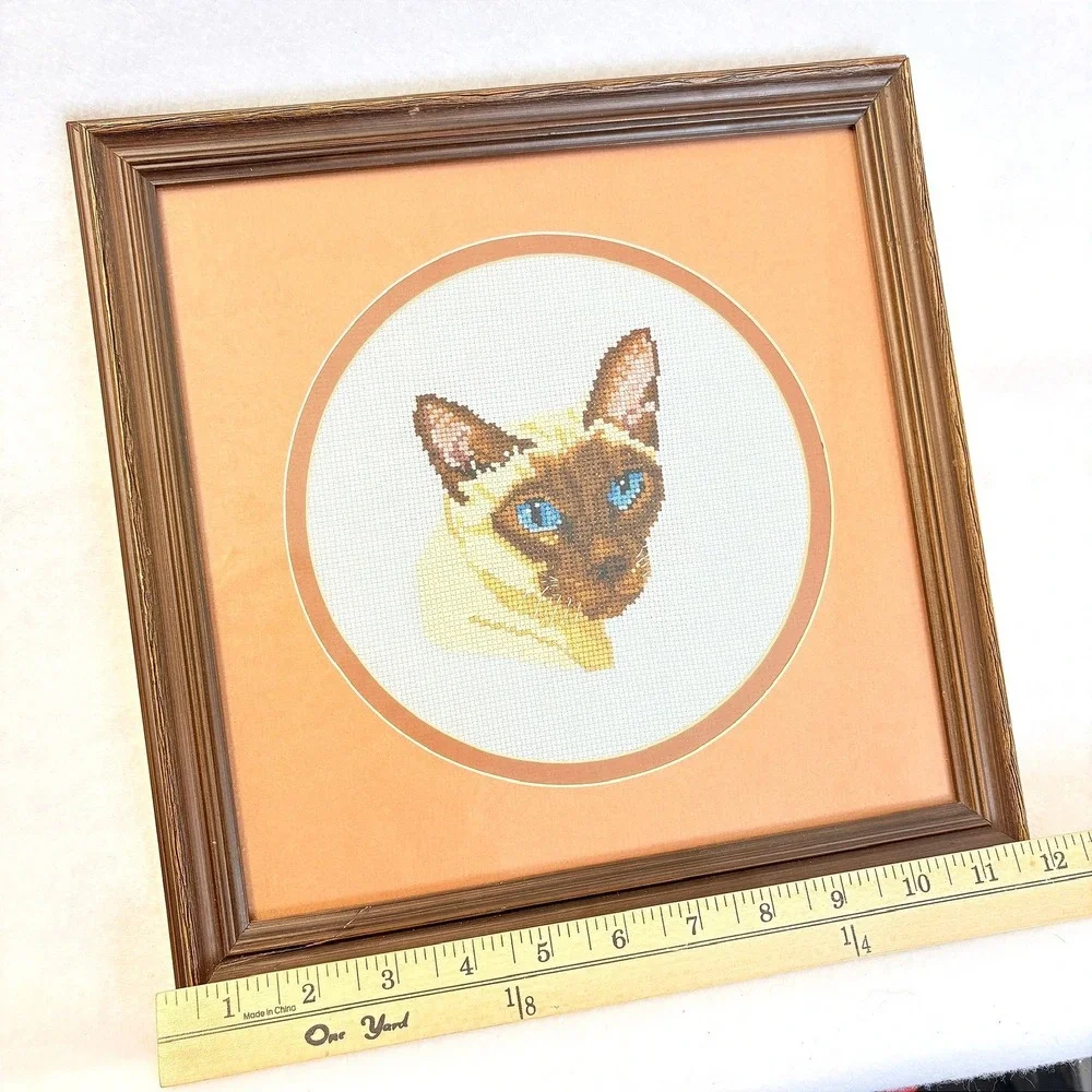 Vintage Siamese Cat Cross Stitch Framed Gallery Wall Art Blue Eyes‎ 11.5x11.5